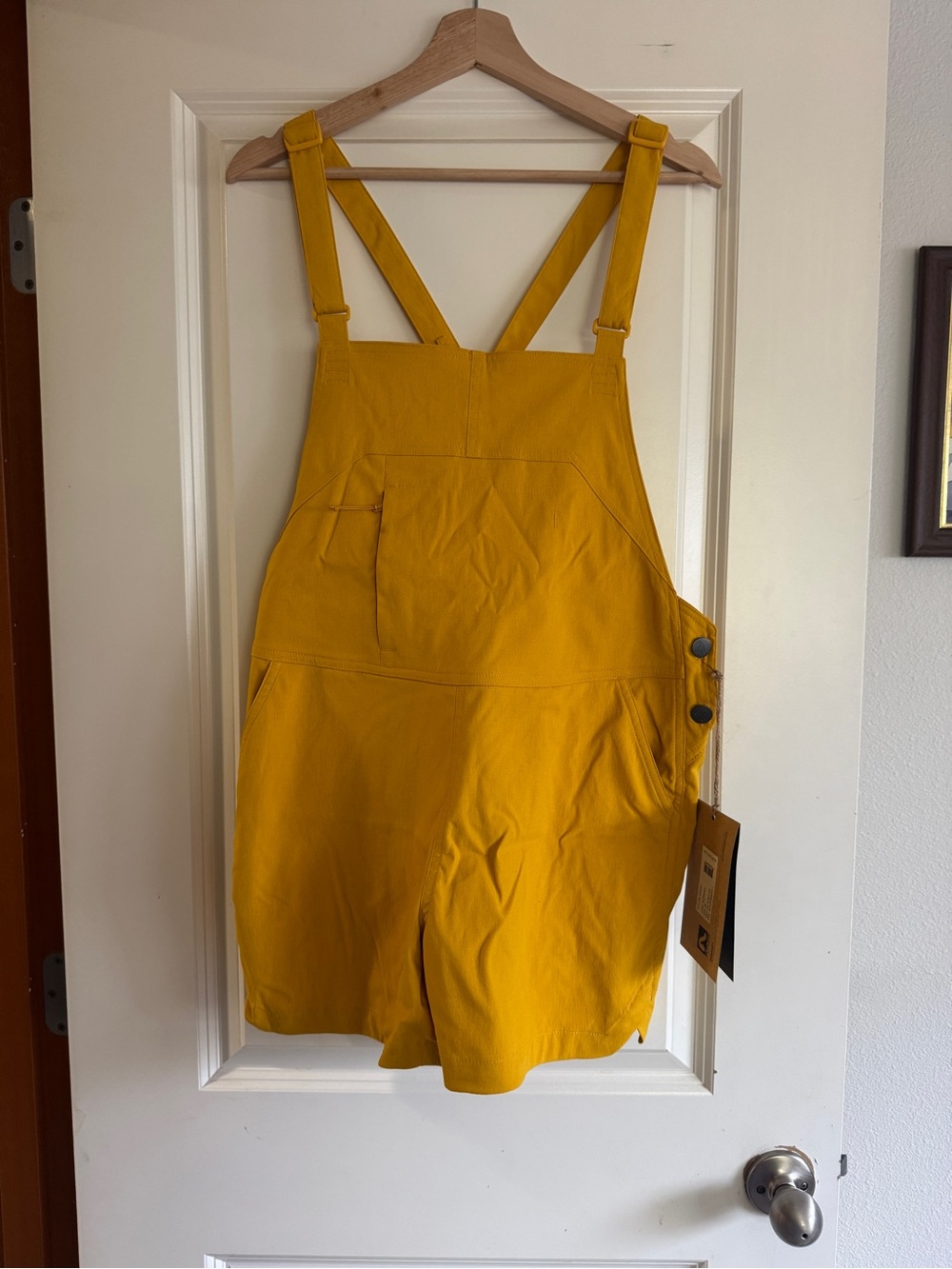 Flylow Women’s Life Jumper in Sunflower Yellow NWT!